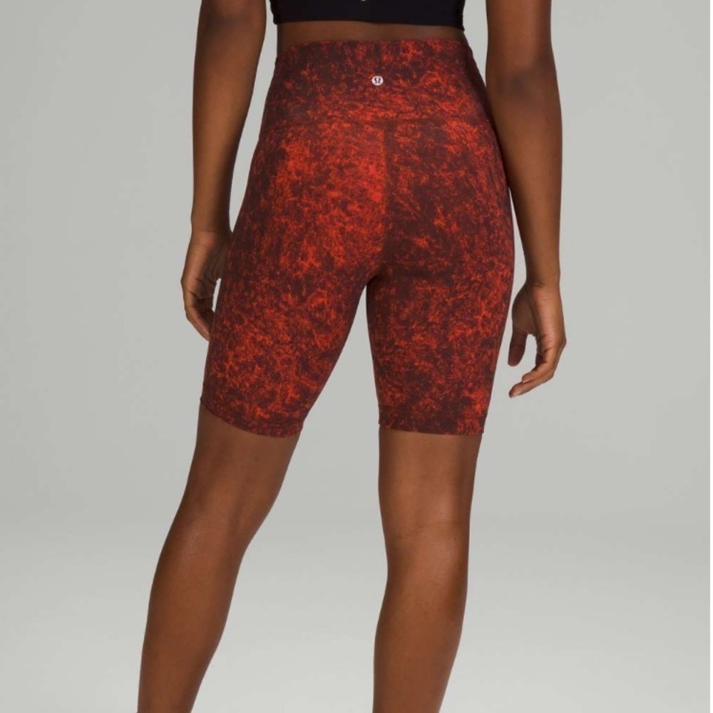 Lululemon Wunder Train High-Rise Short - Picture 2 of 5